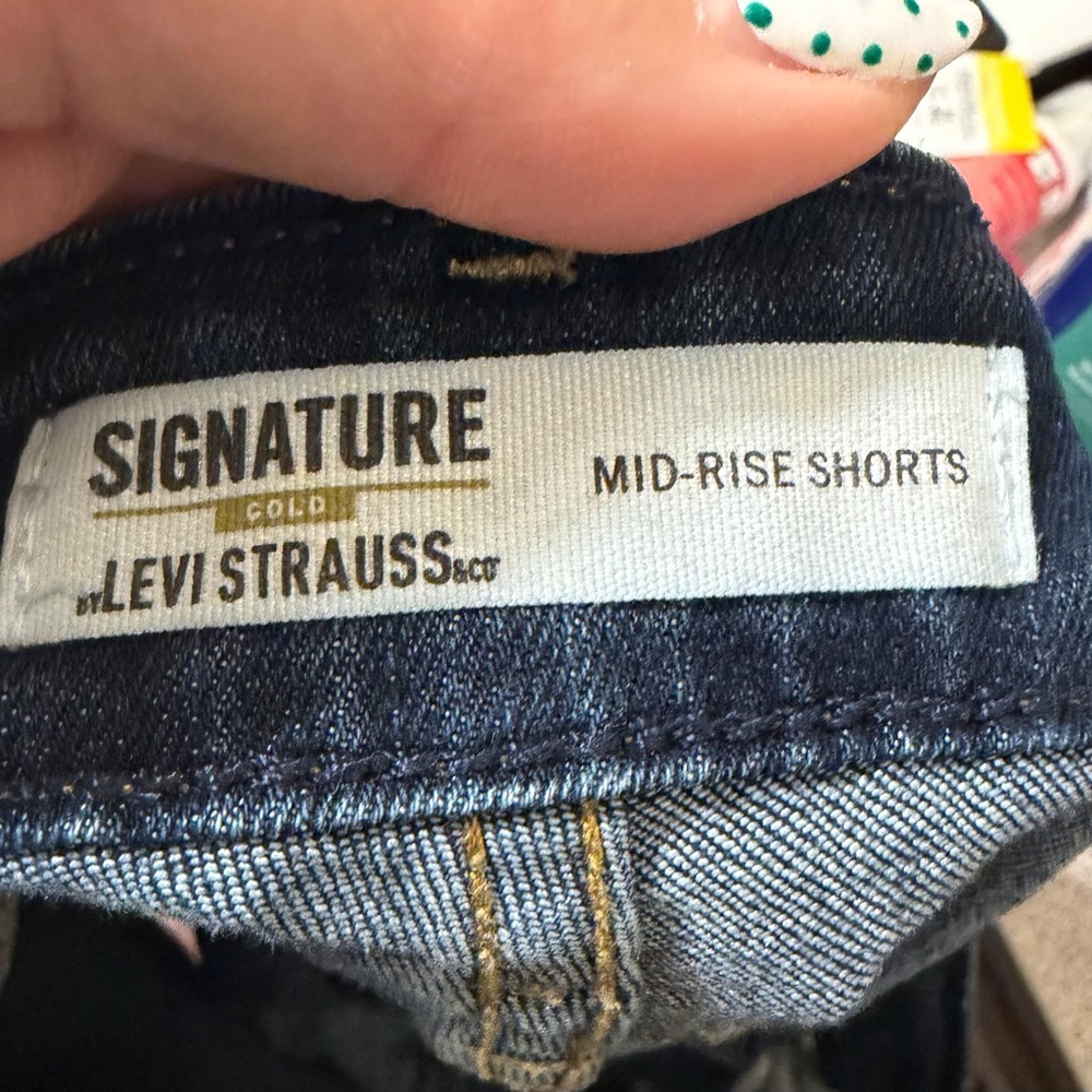 Levi's vintage style denim shorts relaxed high rise vibe - Picture 6 of 7